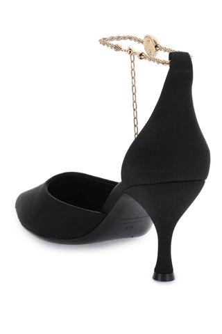 Pumps With Chain