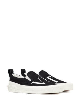 Valentino Garavani Sneakers Black