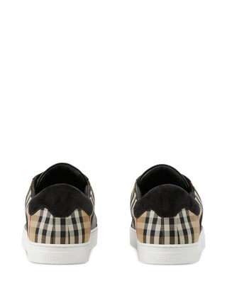 Burberry Sneakers Black