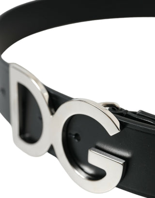 Elegant Black Calf Leather Belt With Metal Buckle