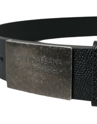 Elegant Black Leather Belt With Metal Buckle