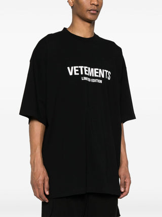 Vetements T-shirts And Polos Black