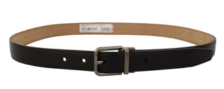 Sleek Black Leather Belt With Metal Buckle