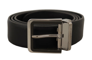 Elegant Black Leather Belt With Metal Buckle