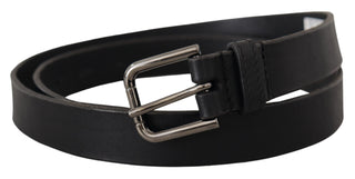 Elegant Black Leather Belt With Metal Buckle