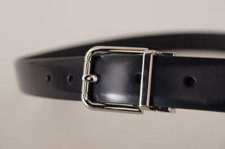 Elegant Black Leather Belt With Metal Buckle