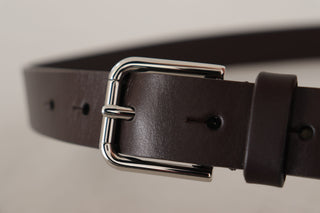 Elegant Leather Belt With Engraved Logo Buckle