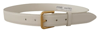 Chic White Leather Belt With Gold Engraved Buckle