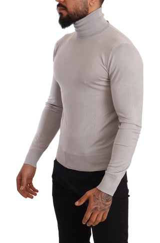 Elegant Cashmere-silk Blend Turtleneck