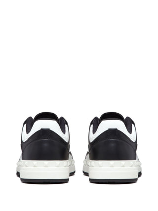 Valentino Garavani Sneakers Black