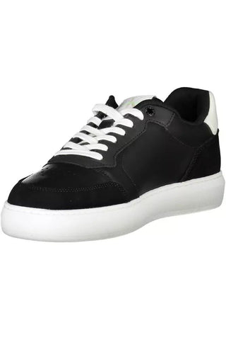 Sleek Sporty Sneakers With Eco-friendly Touch