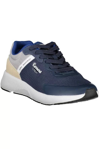 Sleek Blue Sneakers With Contrasting Accents