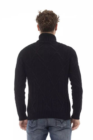 Elegant Turtleneck Sweater In Timeless Black