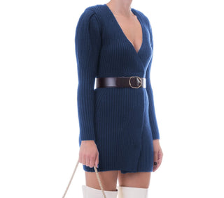 Elegant Long-sleeved Knit Dress With Belt